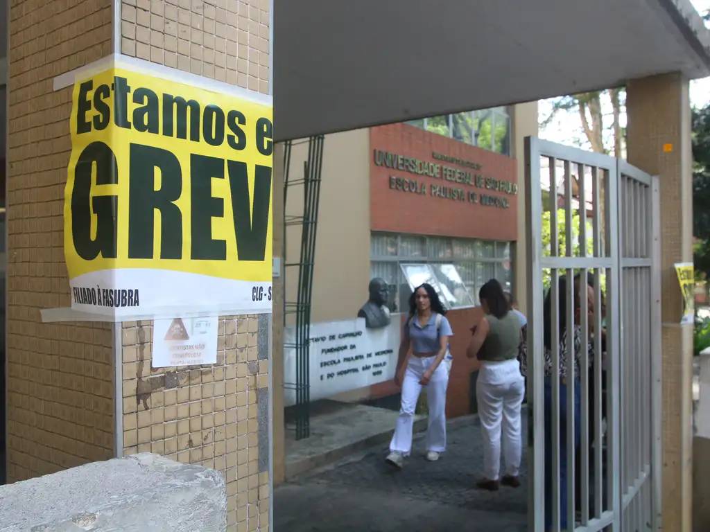 Greves no Setor Público: Impacto Econômico Devastador